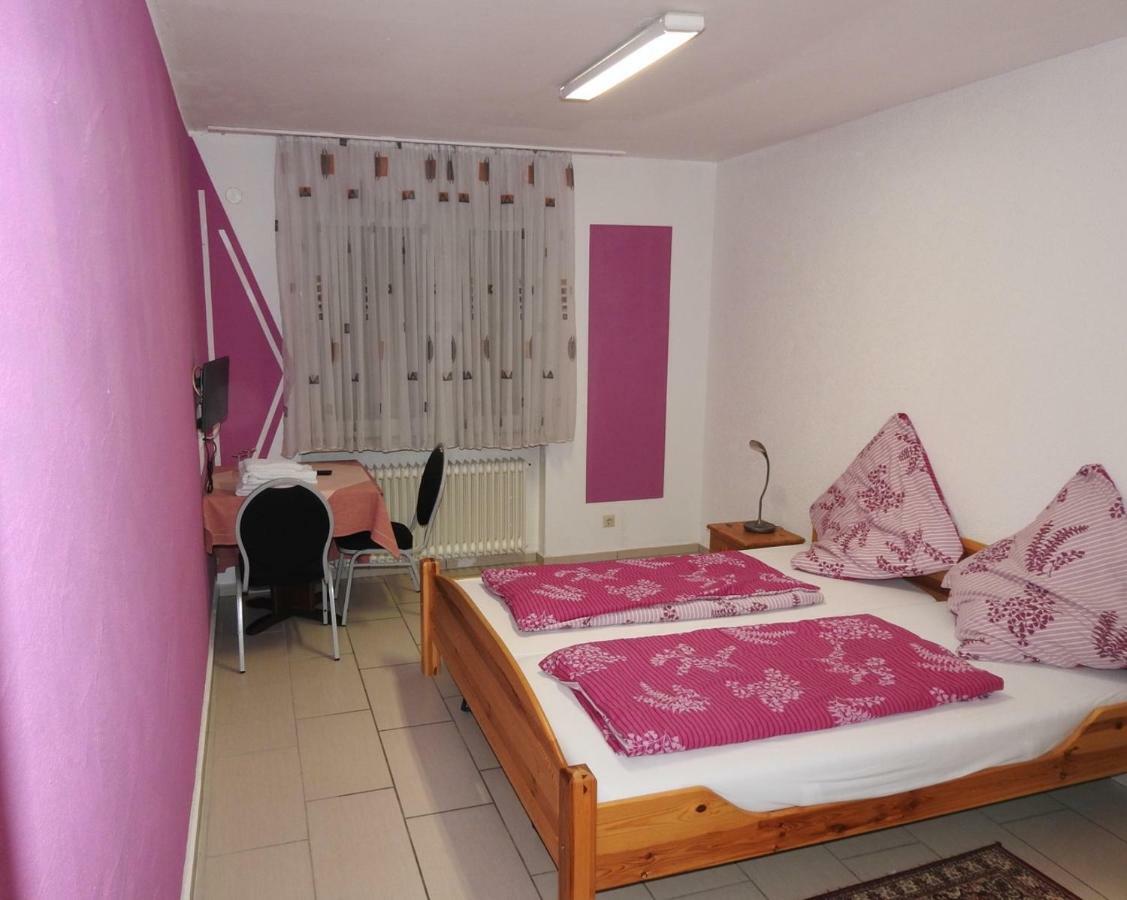 Triebener-Hof Hotel Quierschied Ngoại thất bức ảnh